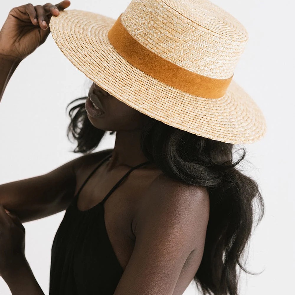 NEW with GIGI PIP Tan Straw Hat with Gold Band